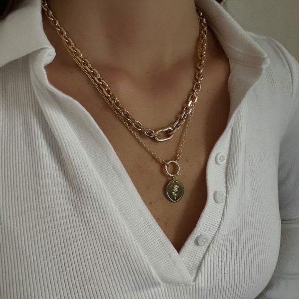 Amour Necklace