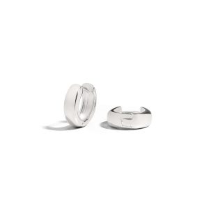 Shai Earrings 925 small silver hoops, made of 925 silver, perfect for stacking or wearing alone.