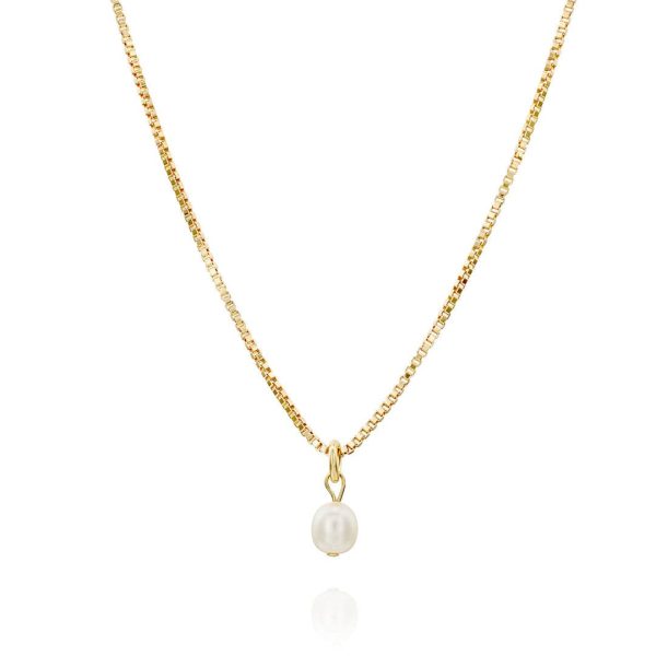 Tiny Pearl Necklace
