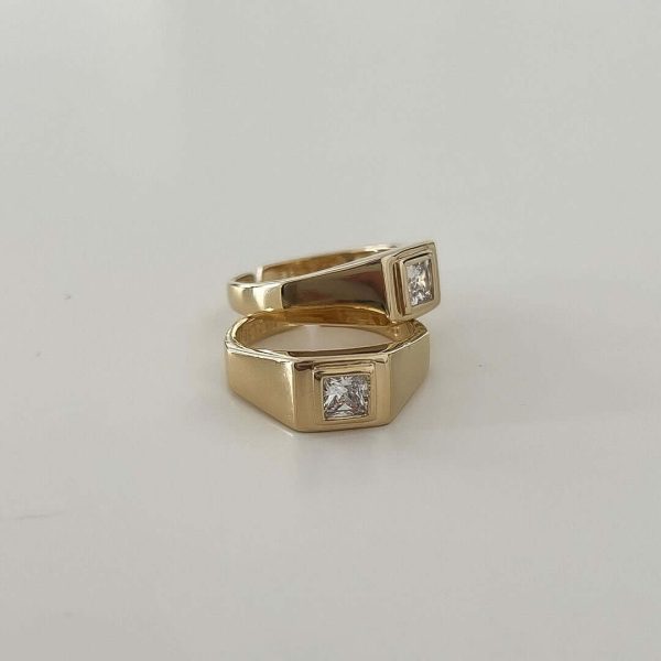 Vintage Crystal Ring